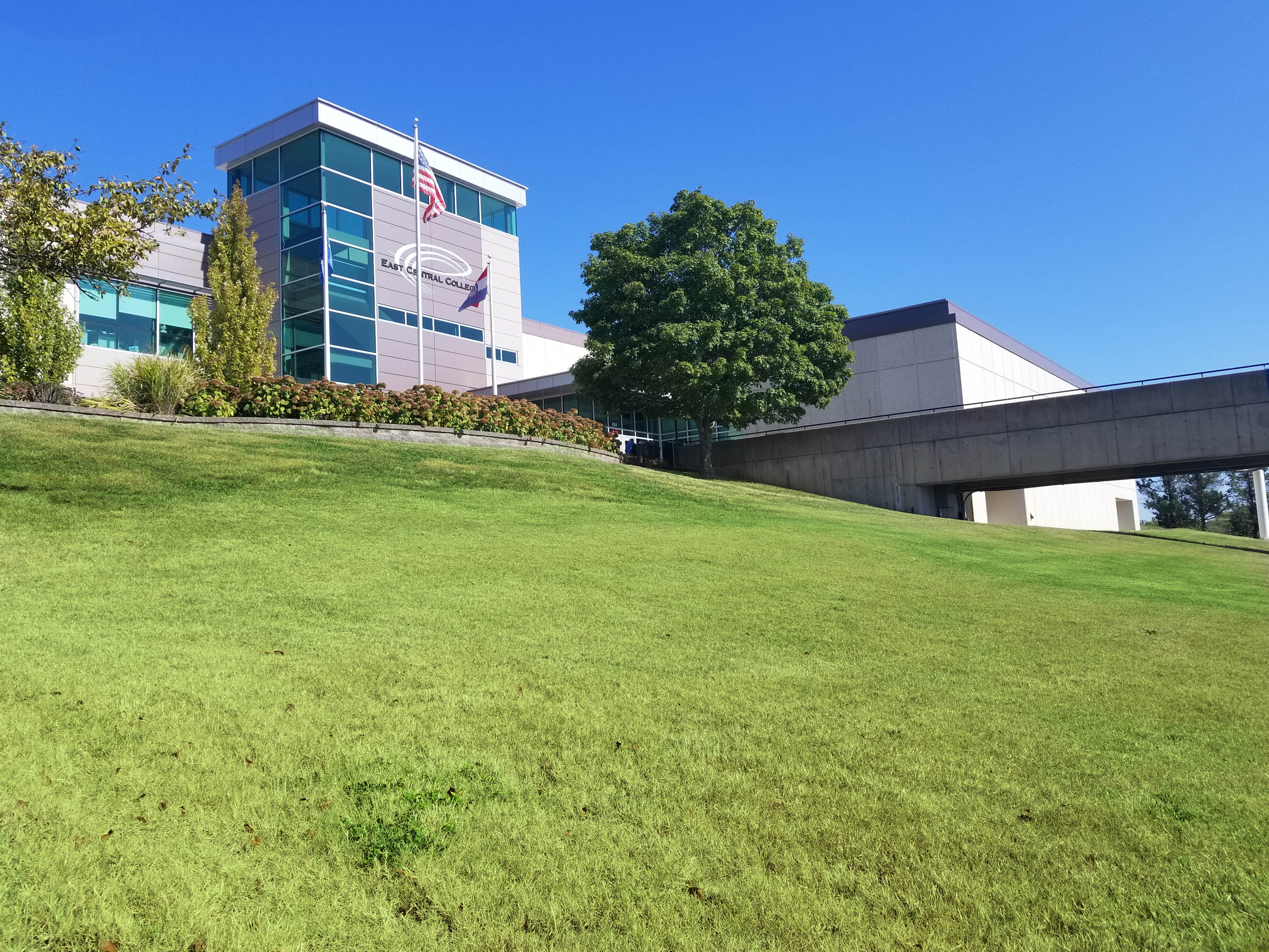 Buescher Hall at the Union location